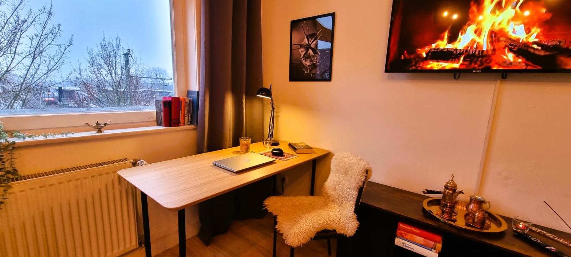 Nigella Direkt Am Hauptbahnhof Fur 6 Personen Mit Kostenfreiem Parkplatz Voll Ausgestatteter Kuche Elite Standard Apartment Celle